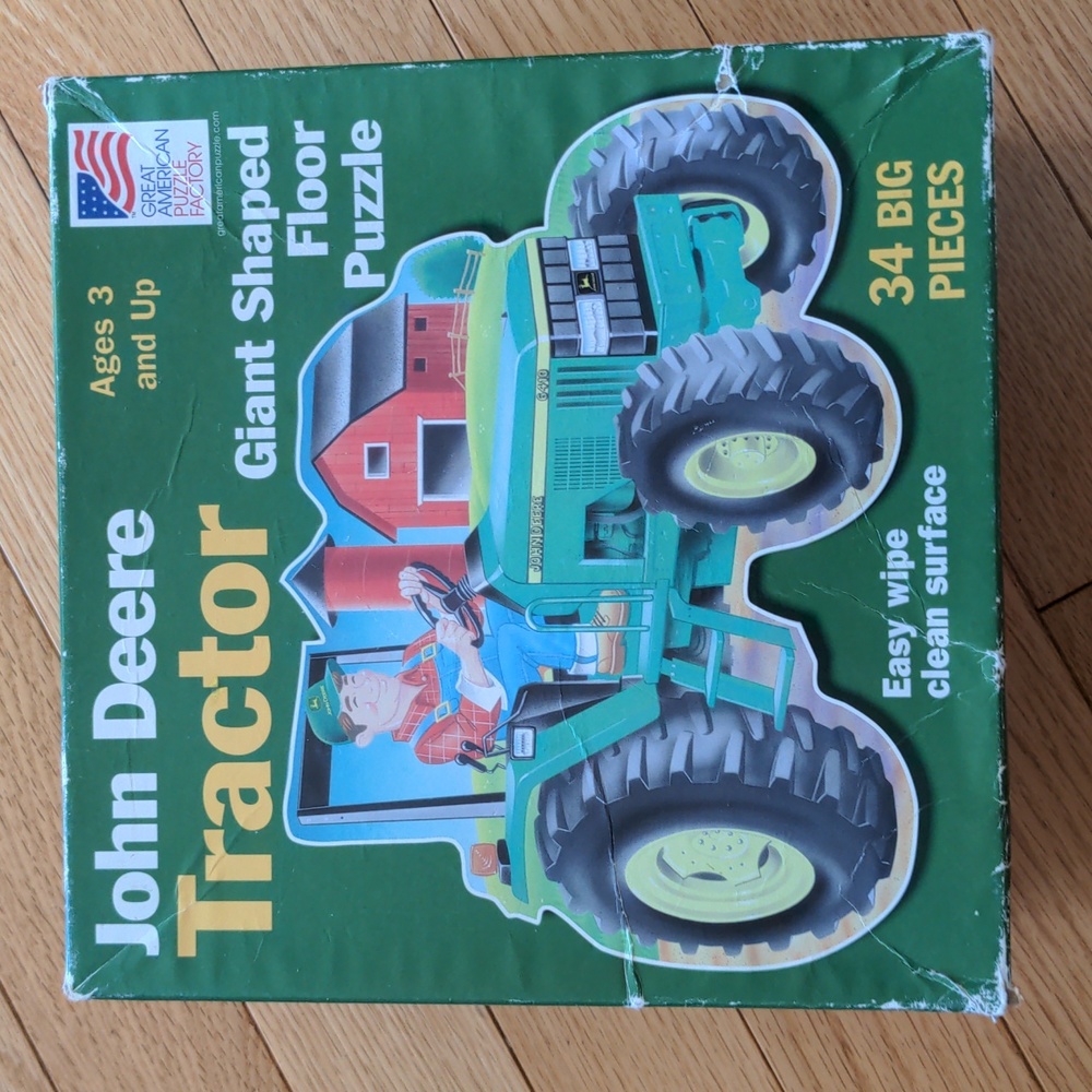 John Deere giant 34 piece puzzle